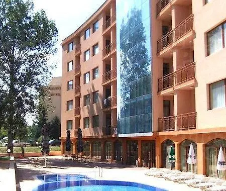 Sunny Sea Palace ساني بيتش